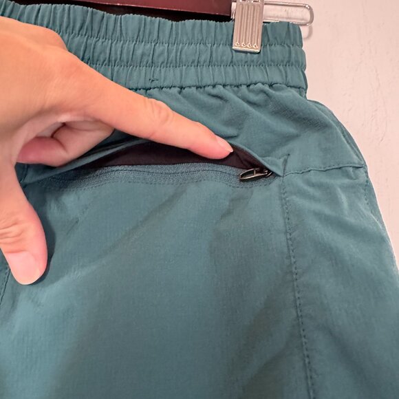 Lululemon Stretch Ripstop Short 8" Green - Picture 3 of 10